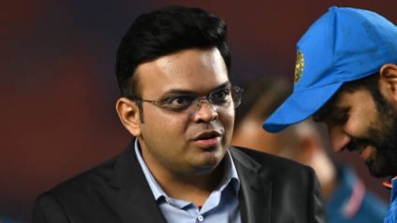 ICC के नए चेयरमैन जय शाह ने बुलाई मीटिंग, क्या चैंपियंस ट्रॉफी की मेजबानी को लेकर लिया जाएगा फैसला ?