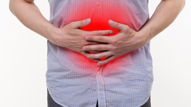 Abdominal pain and cramping especially on the left side is a common sign of UC