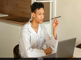 How Sitting Too Long Is Impacting Your Health: The Surge Of Dead Butt Syndrome How Sitting Too Long Is Impacting Your Health: The Surge Of Dead Butt Syndrome