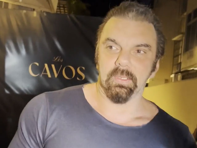 Sohail Khan Spotted With A "Friend" At A Mumbai Restaurant