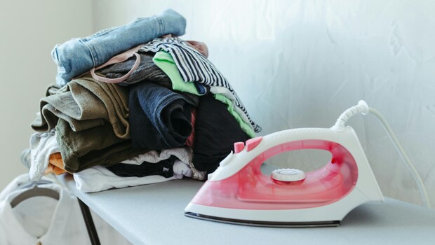 Best Deals On Irons And Steamers From Flipkart Best Deals On Irons And Steamers From Flipkart