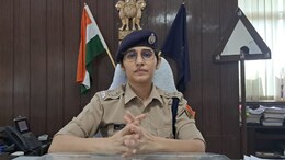 दौसा SP रंजीता शर्मा ने 4 पुलिसकर्मियों को किया सस्पेंड, थानाधिकारी के छुट्टी पर जाने के बाद चारों कर रहे थे यह काम