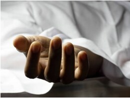 Jaipur Murder: जयपुर में भारत गैस के गोदाम से मिली युवक की लाश, फॉरेंसिक टीम को मिला धारदार हथियार Jaipur Murder: जयपुर में भारत गैस के गोदाम से मिली युवक की लाश, फॉरेंसिक टीम को मिला धारदार हथियार