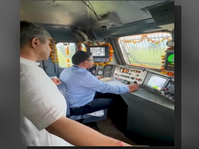 Ashwini Vaishnaw Travels On A 'Kavach Fitted Train