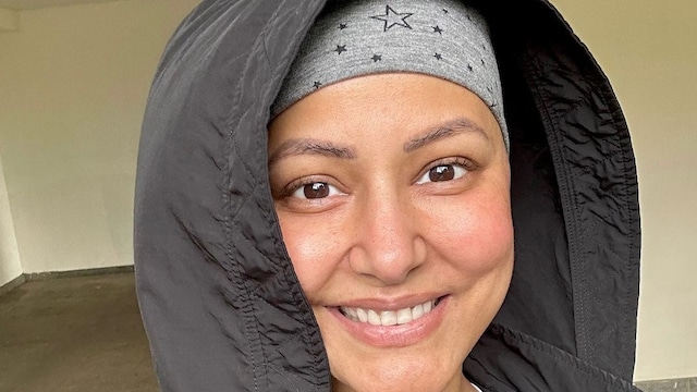 In June, Hina revealed her stage 3 breast cancer diagnosis