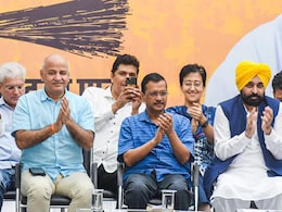 AAP विधायक दल की बैठक में मंगलवार को तय होगा दिल्ली का नया CM, शाम को LG से मिलेंगे केजरीवाल