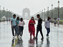 दिल्ली-एनसीआर में आज भी बारिश के आसार, जानिए कैसा रहेगा मौसम का हाल दिल्ली-एनसीआर में आज भी बारिश के आसार, जानिए कैसा रहेगा मौसम का हाल