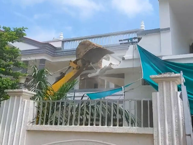 Supreme Court Questions 'Bulldozer Justice': Will The Misuse Of Bulldozers Stop?