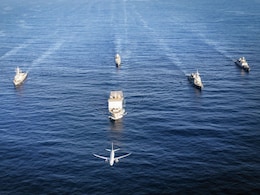 Indian Navy's Top Meet Amid Bangladesh Crisis, China's Aggressive Tactics Indian Navy's Top Meet Amid Bangladesh Crisis, China's Aggressive Tactics