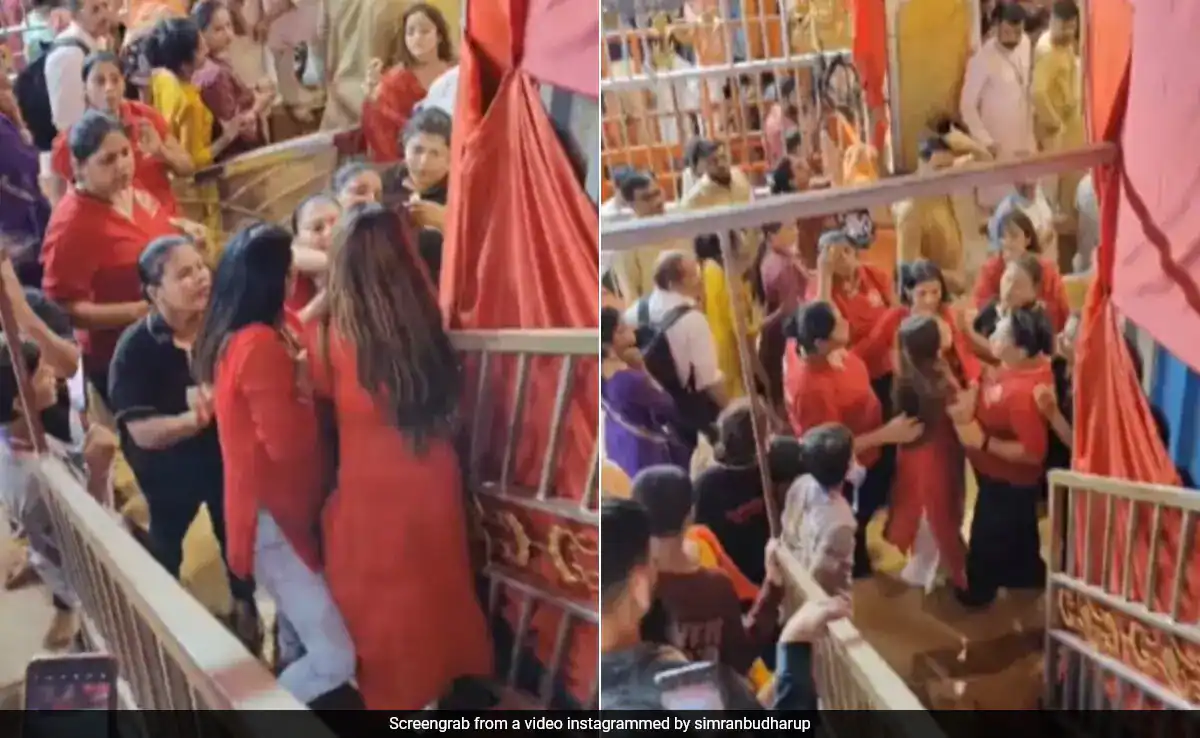 Actor Simran Budharup's "Disheartening Experience" At Mumbai's Lalbaugcha Raja: "Unacceptable Behavior Of The Staff"