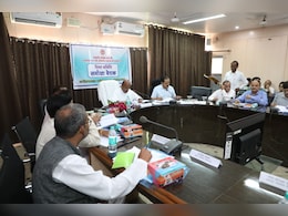 सियासी खटास ! मंत्री की बैठक से 3 विधायकों ने किया बॉयकाट, फोन का भी नहीं दिया जवाब सियासी खटास ! मंत्री की बैठक से 3 विधायकों ने किया बॉयकाट, फोन का भी नहीं दिया जवाब