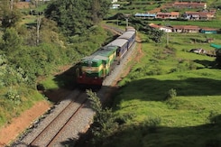 India's Top 6 Scenic Train Journeys According To Railway Minister Ashwini Vaishnaw India's Top 6 Scenic Train Journeys According To Railway Minister Ashwini Vaishnaw