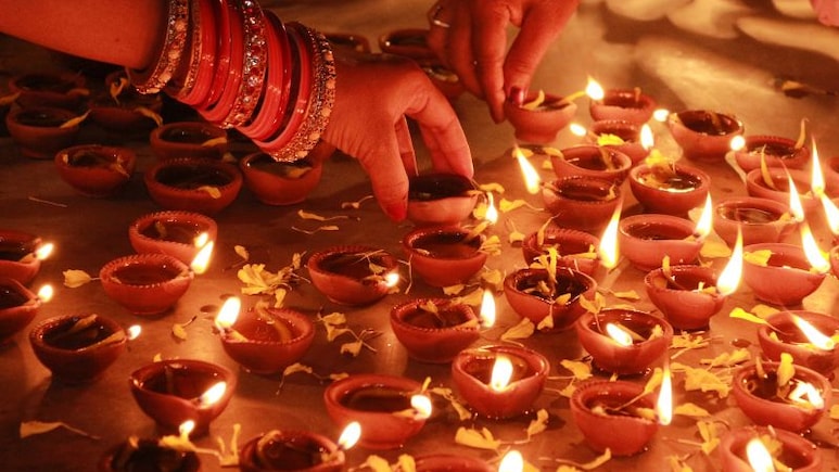 Diwali Date: 31 अक्टूबर या 1 नवंबर किस दिन मनाई जाएगी दिवाली, काशी विद्वत परिषद ने फाइनल की डेट 