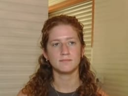 वाघा बॉर्डर देखने पहुंची इजरायली लड़की से लूटपाट, आरोपियों की तलाश में जुटी पुलिस वाघा बॉर्डर देखने पहुंची इजरायली लड़की से लूटपाट, आरोपियों की तलाश में जुटी पुलिस