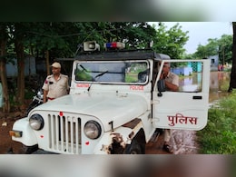 UP Couple Found Dead With Gunshot Wound In Their Car In Rajasthan UP Couple Found Dead With Gunshot Wound In Their Car In Rajasthan