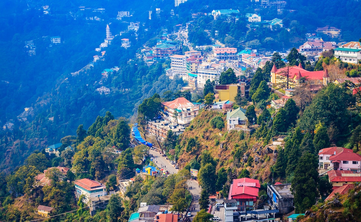 Mussoorie has some very popular cafes. Mussoorie has some very popular cafes.