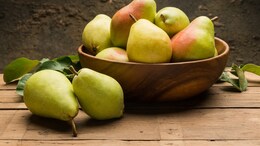 Pear For Gut Health: 5 Reasons Why You Should Include <i> Nashpati </i> In Your Daily Diet