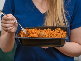 Why You Should Never Throw Away Food Delivery Boxes Without Doing This First Why You Should Never Throw Away Food Delivery Boxes Without Doing This First