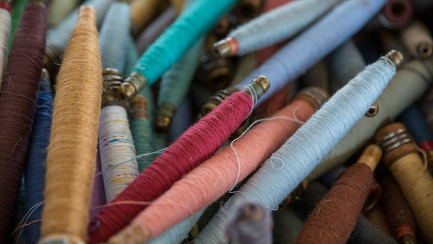 From Handblock To Foil Printing, How To Add A Touch Of Desi-ness To Your Home From Handblock To Foil Printing, How To Add A Touch Of Desi-ness To Your Home
