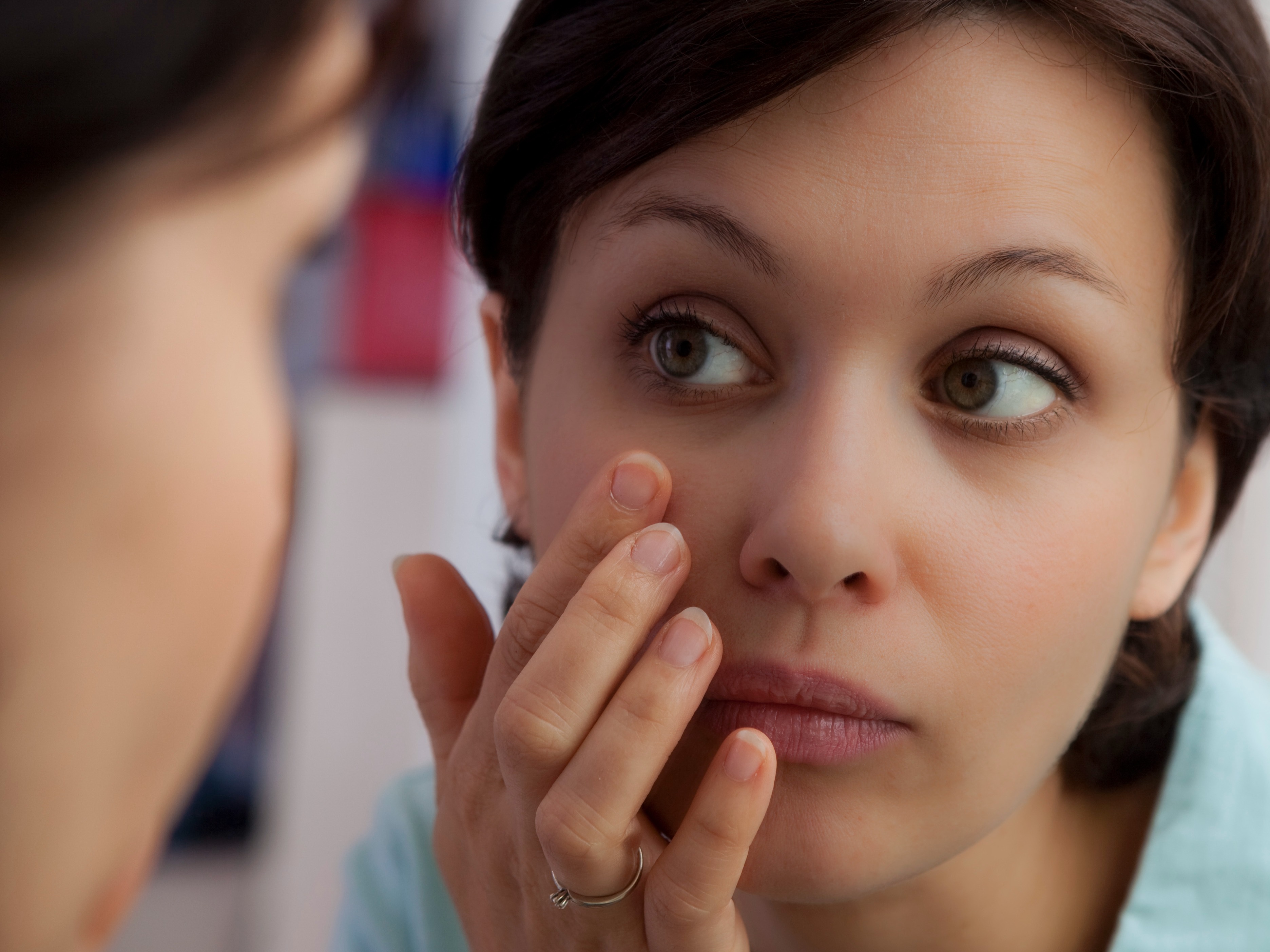 6 Smart Tips To Avoid Bloating On Face