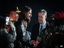 New Zealand Pilot Freed After 19 Months In Rebel Captivity In Indonesia New Zealand Pilot Freed After 19 Months In Rebel Captivity In Indonesia