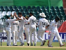 "Illiterates Of Cricket": Former Pakistan Captain Slams Strike-Rate Experts After Bangladesh Loss "Illiterates Of Cricket": Former Pakistan Captain Slams Strike-Rate Experts After Bangladesh Loss