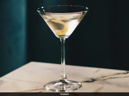 Chicago Restaurant Offers The Most Expensive Martini In US, Priced At... Chicago Restaurant Offers The Most Expensive Martini In US, Priced At...