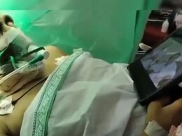 डॉक्टर ब्रेन ट्युमर काढत होते, महिला ऑपरेशन थिएटरमध्ये पाहात होती Jr. NTR चा सिनेमा