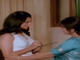 बॉयफ्रेंड की मां को पसंद आए होने वाली बहू के बाल, लड़की ने आव देखा ना ताव होने वाली सास के लिए दे डाली ये कुरबानी बॉयफ्रेंड की मां को पसंद आए होने वाली बहू के बाल, लड़की ने आव देखा ना ताव होने वाली सास के लिए दे डाली ये कुरबानी