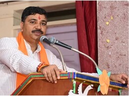 Rajasthan Politics: बीजेपी ज्वाइन करने वाले निर्दलीय विधायक की सदस्यता पर मंडराया खतरा! जूली ने स्पीकर को लिखा पत्र Rajasthan Politics: बीजेपी ज्वाइन करने वाले निर्दलीय विधायक की सदस्यता पर मंडराया खतरा! जूली ने स्पीकर को लिखा पत्र