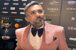 IIFA 2024: Honey Singh On Diljit Dosanjh - "I Lived With Him For One Year" IIFA 2024: Honey Singh On Diljit Dosanjh - "I Lived With Him For One Year"