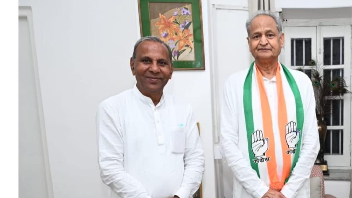 Rajasthan Politics: क्या कांग्रेस मेवाराम जैन को फिर देगी मौका? अशोक गहलोत  से मुलाकात के बाद राजनीतिक हलचल तेज | Rajasthan Politics: Mewaram Jain met  Ashok Gehlot, Will Congress ...