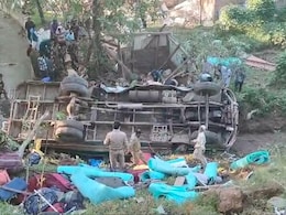 3 Jawans Dead As Bus Falls Into Gorge In Jammu And Kashmir's Budgam 3 Jawans Dead As Bus Falls Into Gorge In Jammu And Kashmir's Budgam