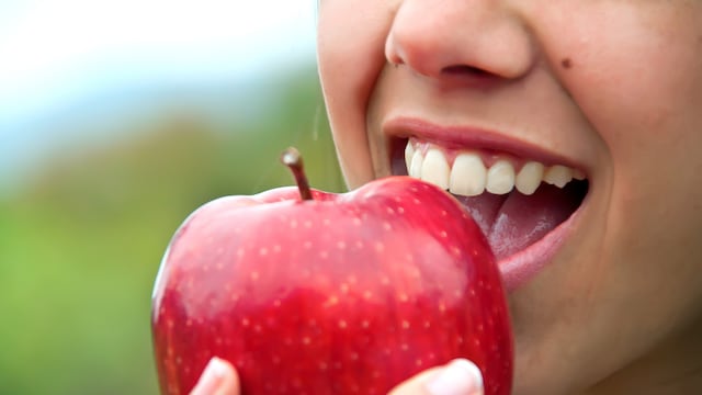To fully benefit from these fruits, ensure they are washed thoroughly to remove any dirt, etc.