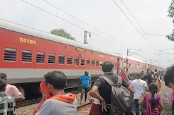 Coupling Of Magadh Express Breaks, Train Splits Into Two In Bihar Coupling Of Magadh Express Breaks, Train Splits Into Two In Bihar