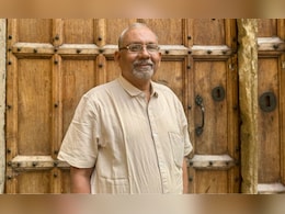 Dr. Avinash Avalgaonkar : 11 विषयांत संशोधन, संत साहित्याचा अभ्यास, कोण आहेत देशातील पहिले मराठी विद्यापीठाचे कुलगुरू Dr. Avinash Avalgaonkar : 11 विषयांत संशोधन, संत साहित्याचा अभ्यास, कोण आहेत देशातील पहिले मराठी विद्यापीठाचे कुलगुरू