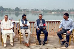 Jammu And Kashmir Polls A Beginning For Article 370 Restoration, Say Parties Jammu And Kashmir Polls A Beginning For Article 370 Restoration, Say Parties