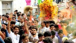 जल झूलनी ग्यारस पर भगवान करेंगे शहर भ्रमण, राज तालाब में स्नान, दर्शन करने उमड़ेगी हजारों की भीड़