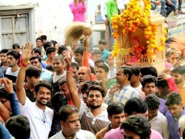 जल झूलनी ग्यारस पर भगवान करेंगे शहर भ्रमण, राज तालाब में स्नान, दर्शन करने उमड़ेगी हजारों की भीड़