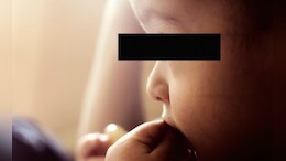 गरिबीचा सौदा! बायको अन् नवजात बाळाला सोडवण्यासाठी त्यानं 2 वर्षांचा मुलाला विकलं&nbsp;