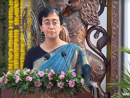 दिल्लीच्या मुख्यमंत्रीपदाची शपथ घेताच आतिशींनी केला रेकॉर्ड, वाचा कसं आहे नवं मंत्रिमंडळ दिल्लीच्या मुख्यमंत्रीपदाची शपथ घेताच आतिशींनी केला रेकॉर्ड, वाचा कसं आहे नवं मंत्रिमंडळ