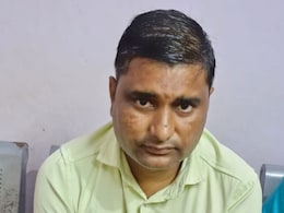 राजस्थान के प्रतापगढ़ में फिर ACB की कार्रवाई, थानाधिकारी के बाद रिश्वत लेते पकड़ा गया जूनियर असिस्टेंट राजस्थान के प्रतापगढ़ में फिर ACB की कार्रवाई, थानाधिकारी के बाद रिश्वत लेते पकड़ा गया जूनियर असिस्टेंट