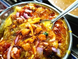 Street-Style Ragda Chaat Recipe: How To Make Mumbai's Favourite Chaat At Home Street-Style Ragda Chaat Recipe: How To Make Mumbai's Favourite Chaat At Home