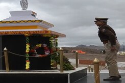 Police, Central Forces Pay Tribute To Police Martyrs Police, Central Forces Pay Tribute To Police Martyrs