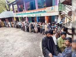 In Phase 2, Turnout In Kashmir's Separatist Dominated Areas Lower Than 2014 In Phase 2, Turnout In Kashmir's Separatist Dominated Areas Lower Than 2014