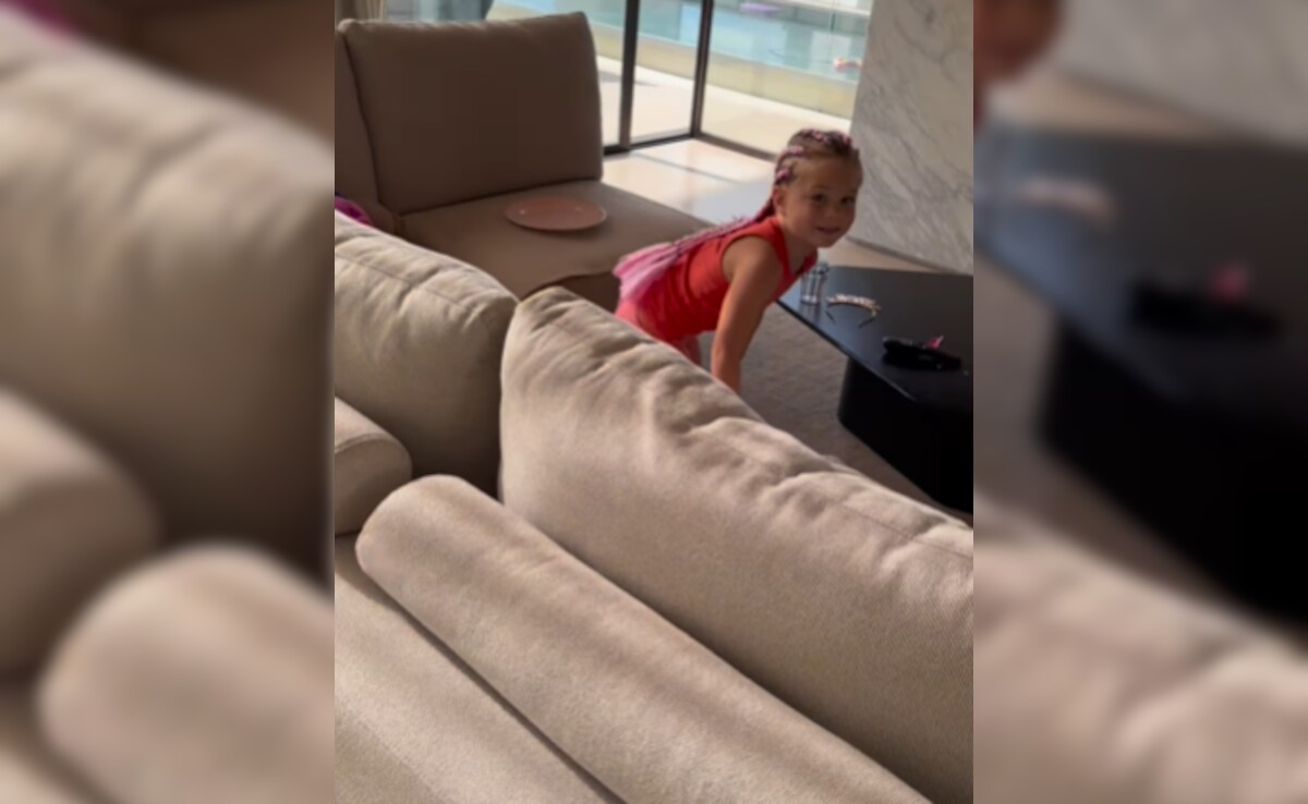 David Warner's Daughter Isla Watches <i>Bum Bum Bole</i> From Aamir Khan's <i>Taare Zameen Par</i>