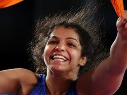 Sakshi Malik Birthday: साक्षी मलिक के ऐतिहासिक '9 सेकंड', एक छोटे गांव से ओलंपिक तक का सफर Sakshi Malik Birthday: साक्षी मलिक के ऐतिहासिक '9 सेकंड', एक छोटे गांव से ओलंपिक तक का सफर