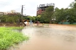 Heavy Rains Batter Andhra Pradesh And Telangana: 2 Dead In Vijayawada Landslide Heavy Rains Batter Andhra Pradesh And Telangana: 2 Dead In Vijayawada Landslide