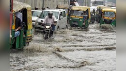 Rajasthan Weather: राजस्थान में जयपुर से लेकर जैसलमेर तक 'जल तांडव', IMD ने 14 जिलों में जारी किया ऑरेंज और येलो अलर्ट