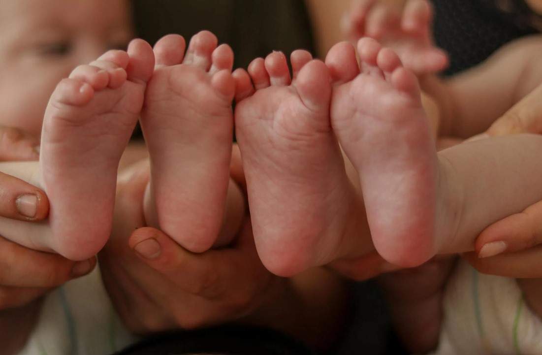 "One In A Million": China Woman With Two Uteruses Delivers A Baby From Each